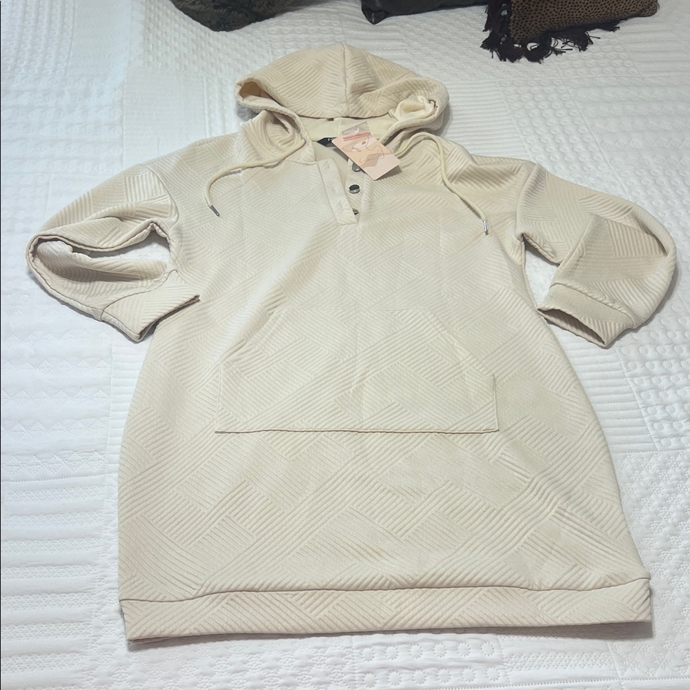 Elegant Cream Women's Hooded Sweatshirt